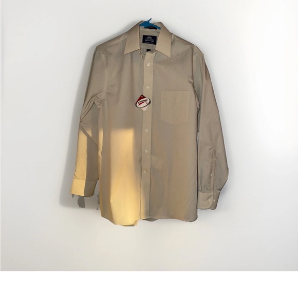 Stafford Other - Stafford Men's Light Tan Dress Shirt